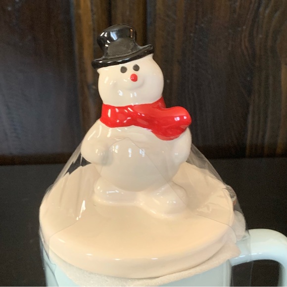 Rae Dunn JOLLY HAPPY FUN Frosty the Snowman Topper Mug - Picture 5 of 10